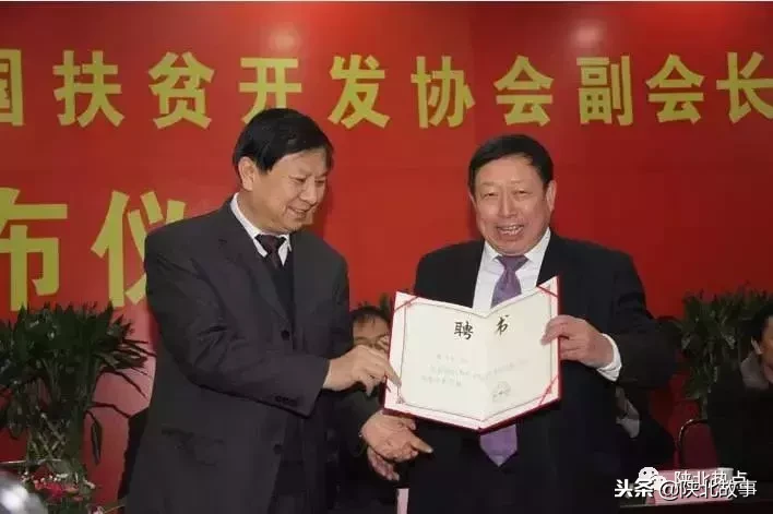 “消失”4个月后再露面，高乃则为何总能化险为夷？