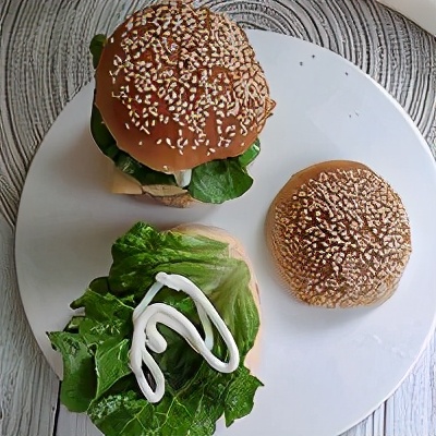 懒人鸡胸肉汉堡做法