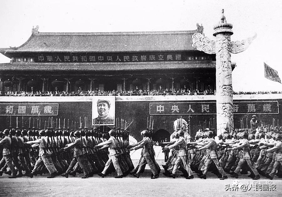 珍藏版！历次天安门广场的阅兵影像