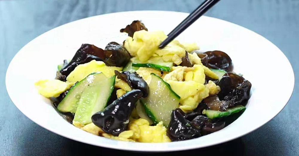 教你黄瓜炒鸡蛋的正确做法，黄瓜清脆入味不发黑，鸡蛋没有腥味