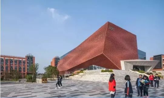 重庆一中各分校师资、学费、分班、作息等都在这里