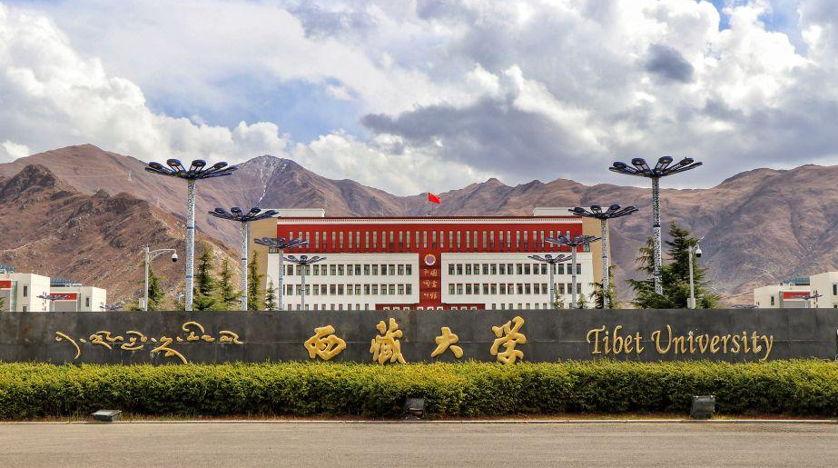 两所响当当的211大学，就业率几乎是100%，为何还是不受考生待见