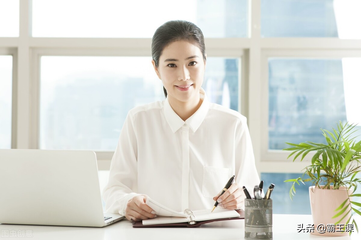 2021年“铁饭碗”更铁了，除公务员外，这4个工作也是铁饭碗