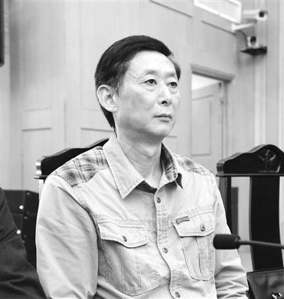 妻子被奸杀，丈夫“承认”罪行，19年后法院重新审理：此案有冤情