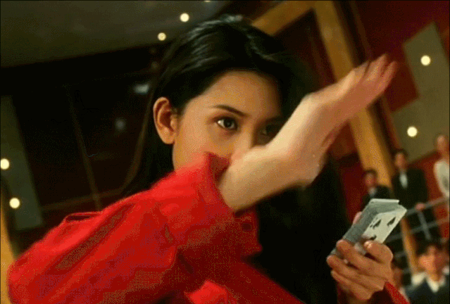 曾做著名导演10年“情人”，后嫁入豪门生3娃，今51岁成人生赢家