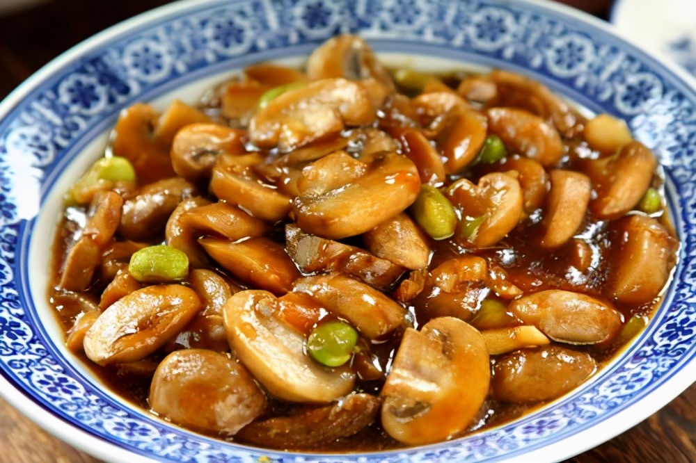 这才是口蘑最香的做法，自从这样做过后，家里的小孩总想着吃口蘑