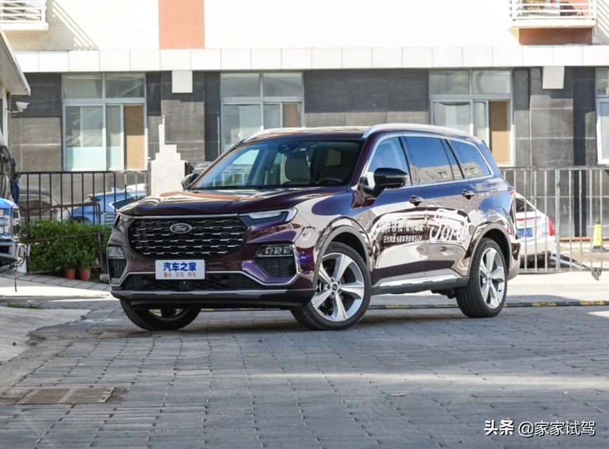 福特与大众美式豪华车对比评测：谁才是真正的豪华之选？
