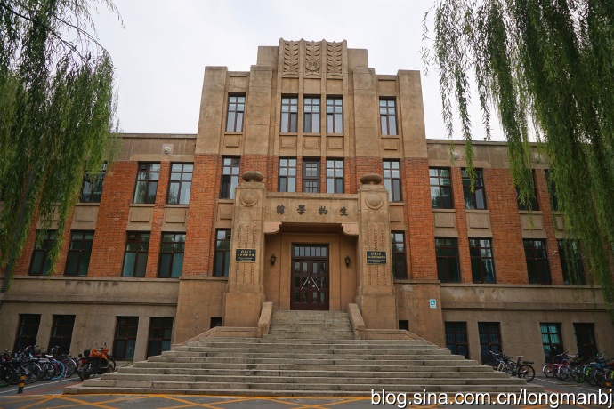 探寻北京老建筑：北京高校之一：清华大学（原清华学堂）