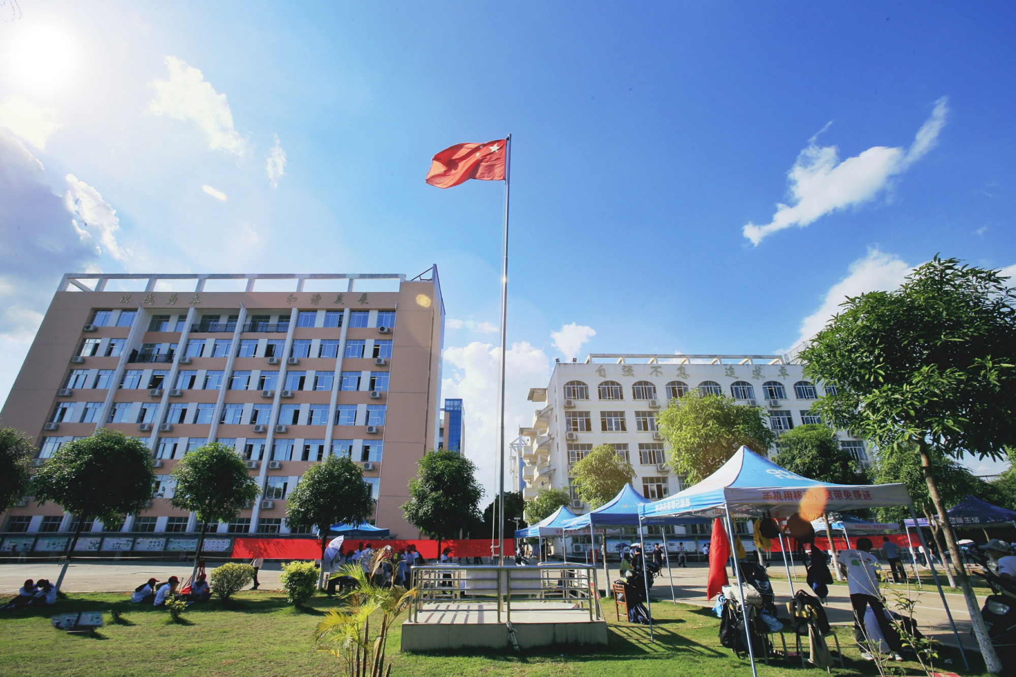 广西崇左四所好高中，民师院附中实力不俗，数度斩获市文、理状元