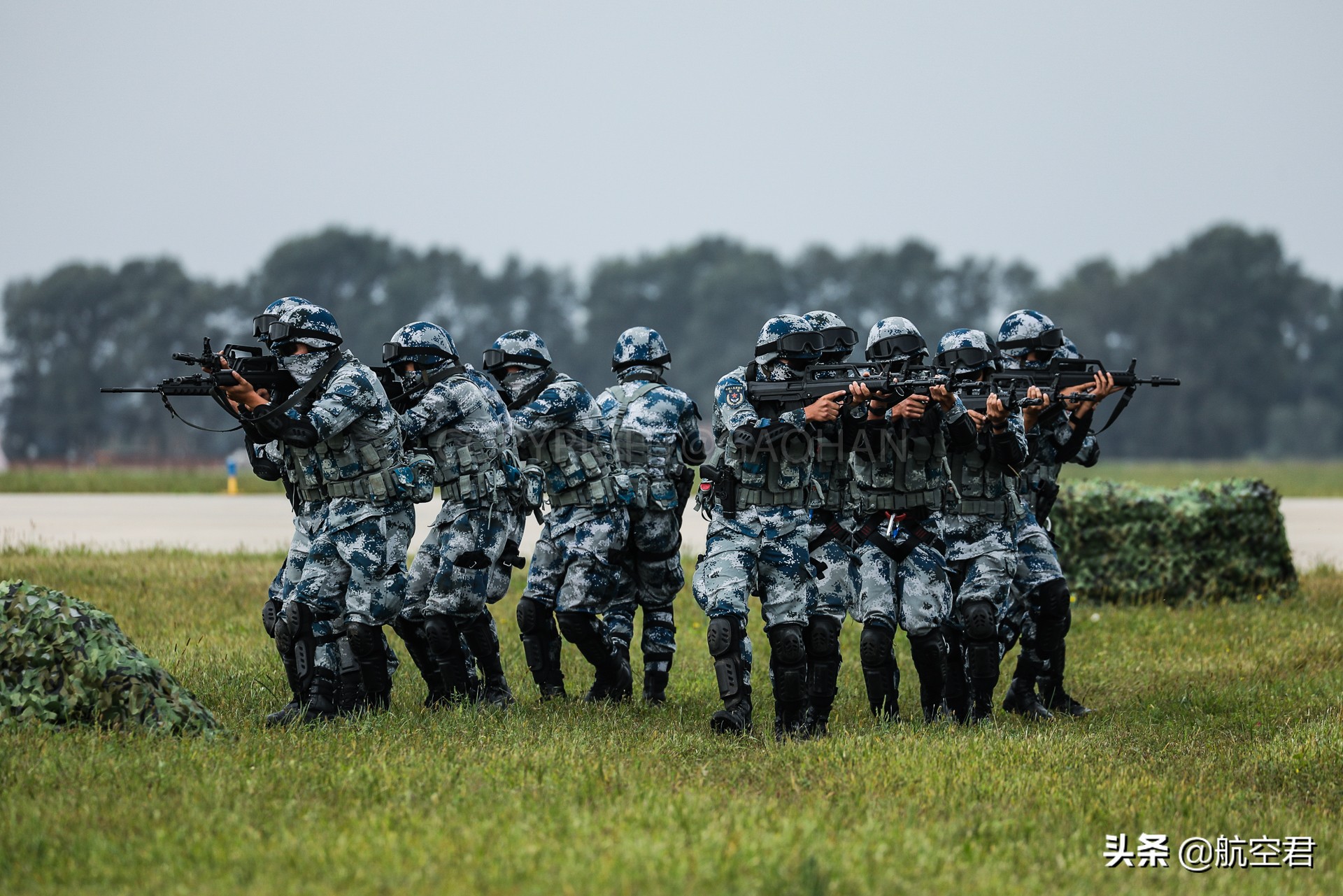 子弟兵图片(今天是八一建军节) - 赤虎壹号
