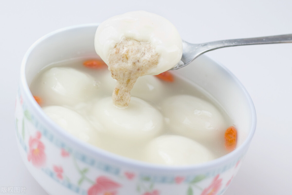 冻汤圆下冷水还是热水？冷冻的汤圆为什么一煮就裂了-壹健康经验
