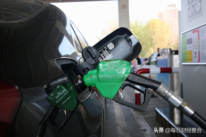 油价调整消息：今日10月22号，全国各地调整后92号、95号汽油售价