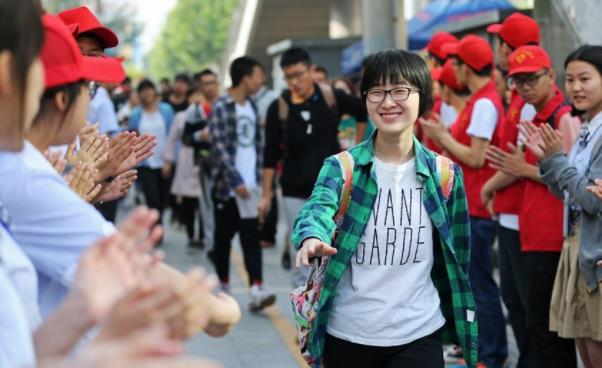 若高考统一全国卷，哪个省的考生会更胜一筹？高考大数据看出苗头