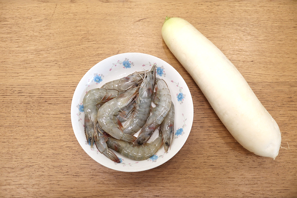 立秋多喝这锅萝卜汤，清鲜甜美开胃顺气，搭配多种食材美得很