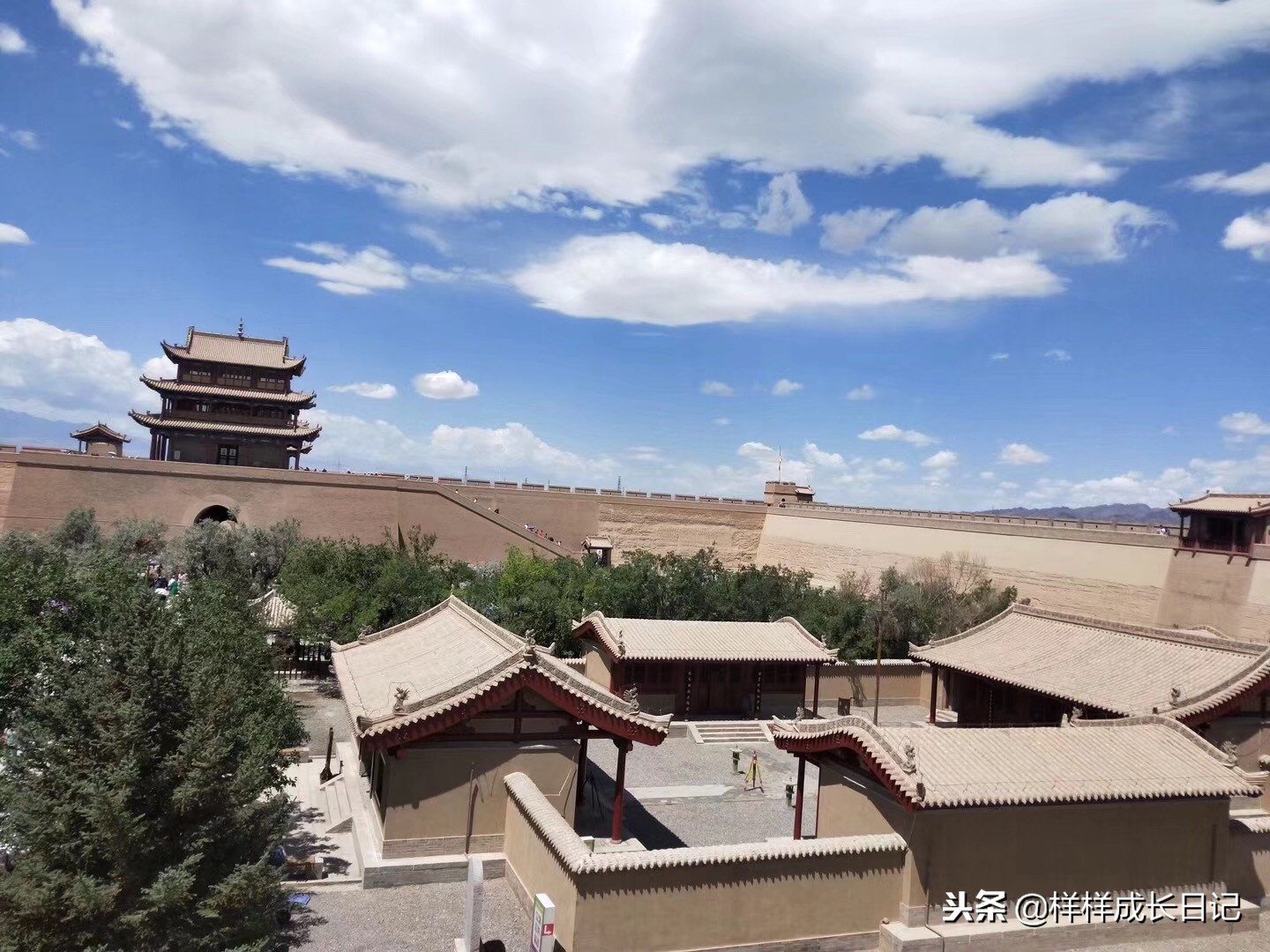 一家三口自驾去新疆，环南北疆27天15000公里，吃住行玩详细攻略