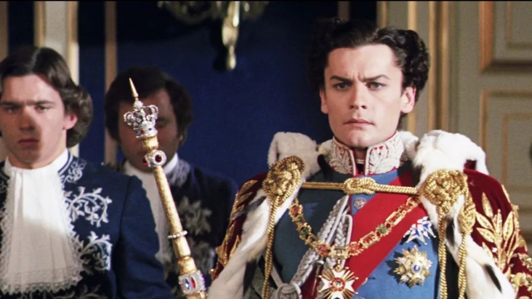 19世纪末的国王路德维希二世由维斯康蒂的御用男主角赫尔穆勒·贝格