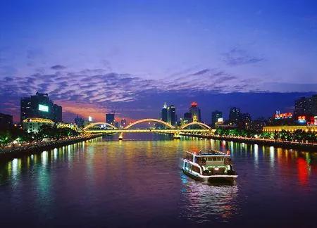忆夜游珠江