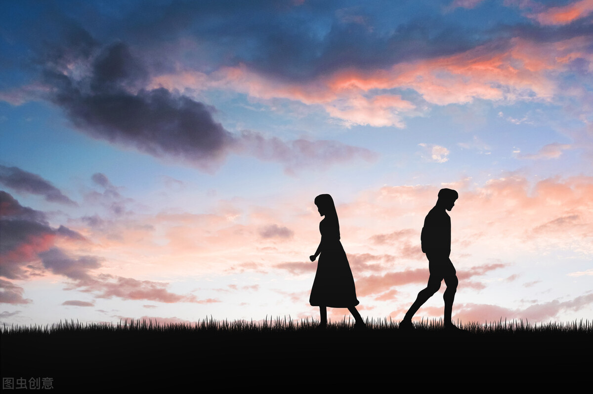 《绝叫》:读最压抑的故事,过最清醒的生活