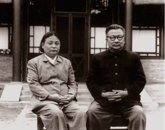 53年李克农建议，分开签署停战朝鲜协定，彭德怀：有这个必要吗？