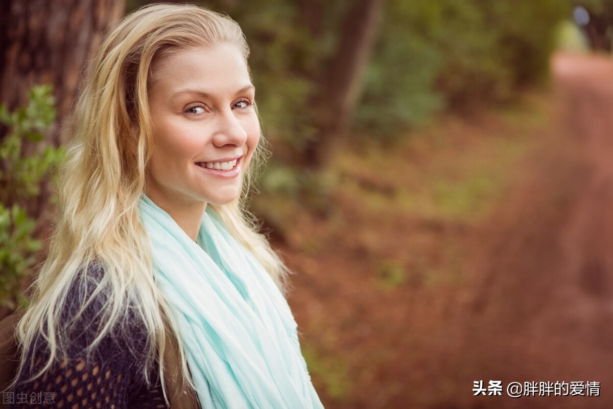 世态炎凉，洞察世事，人得败一次，看透人生，人得输一次