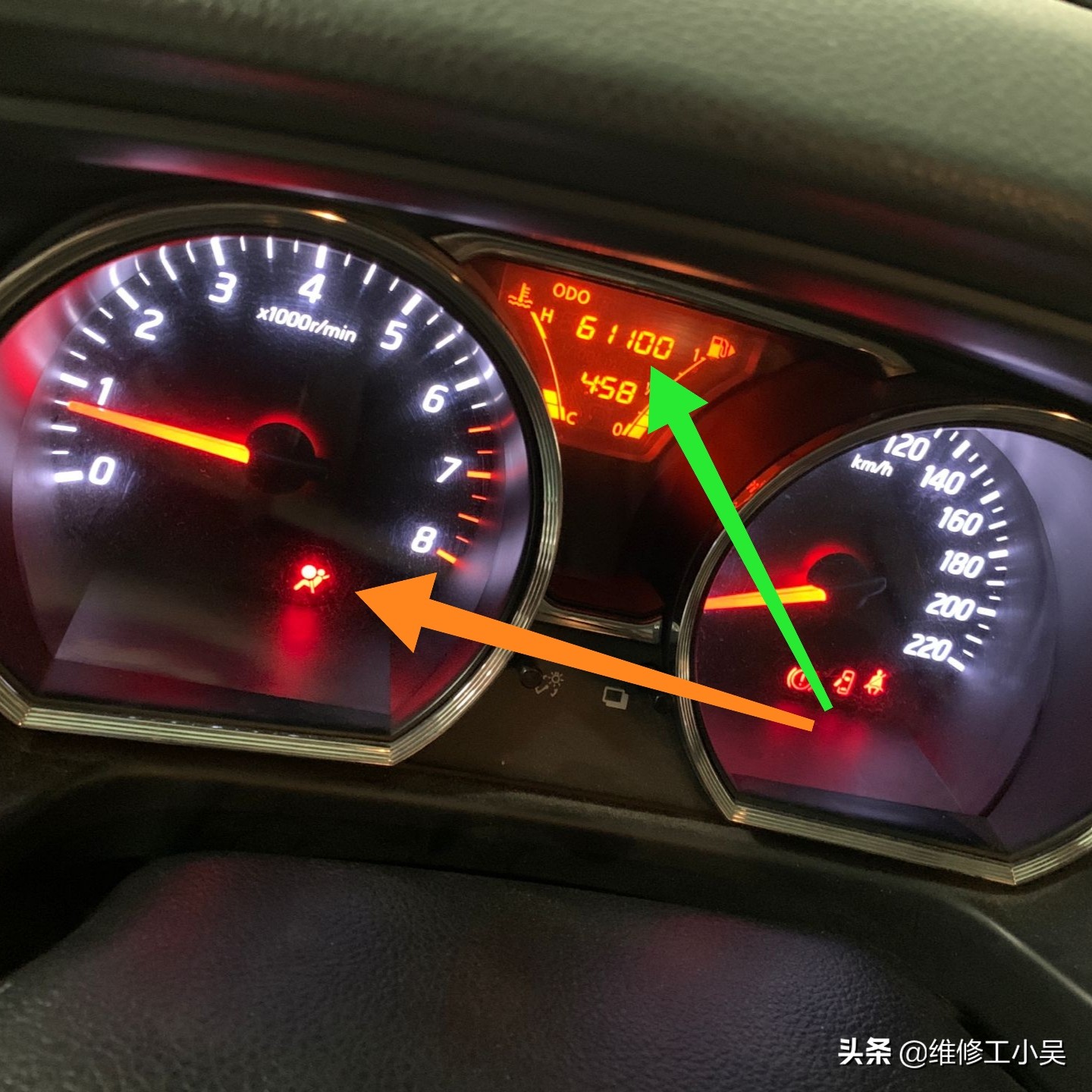 安全氣囊燈亮可行駛嗎(解決方案)_【讀車號】