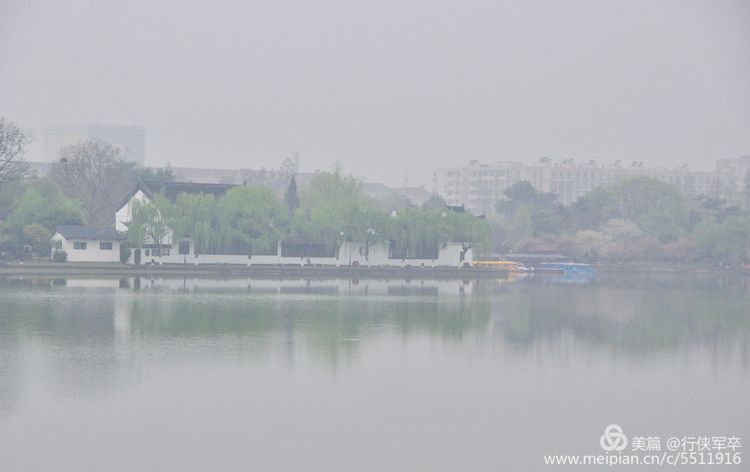 莫愁湖——粉黛江山，留得半湖烟雨；王侯事业，都如一局棋枰