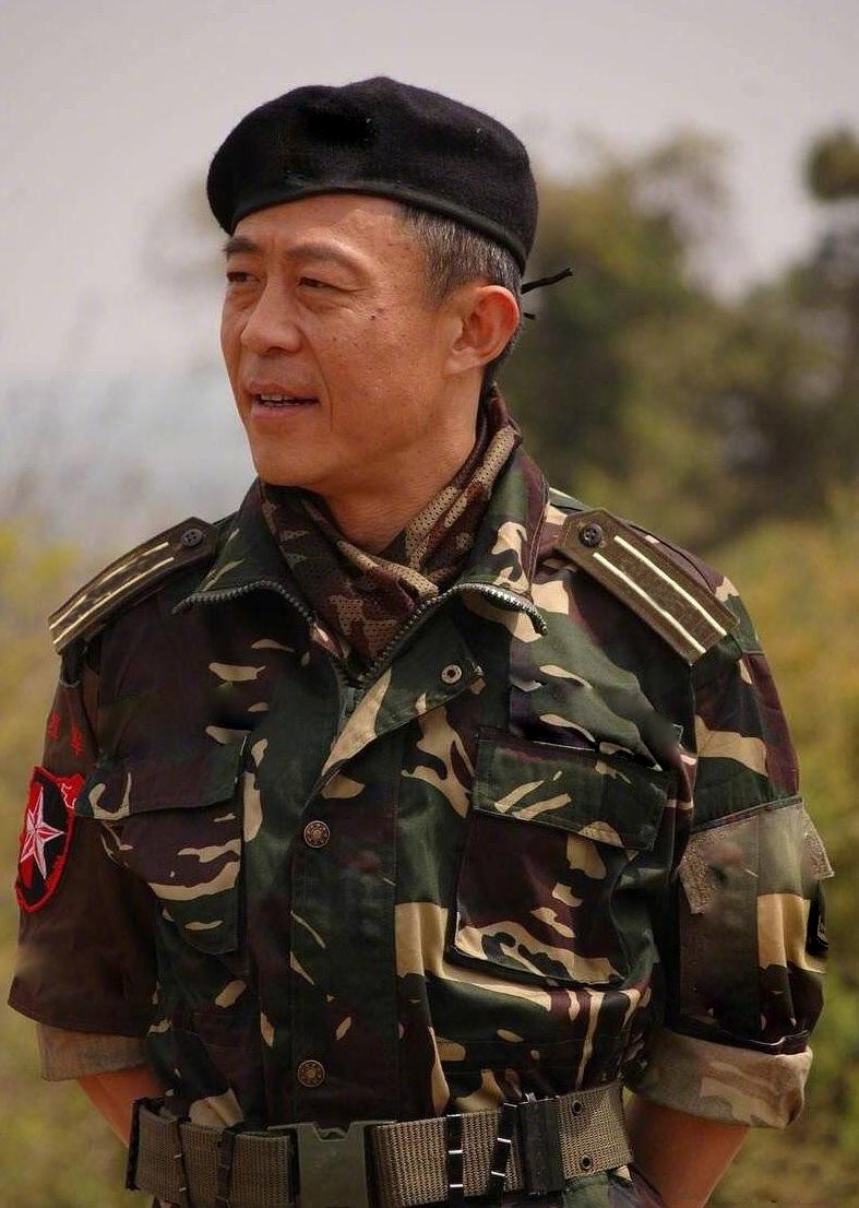 演出军人风采的10位明星,有人身高只有1.5米,有人是特种兵出身