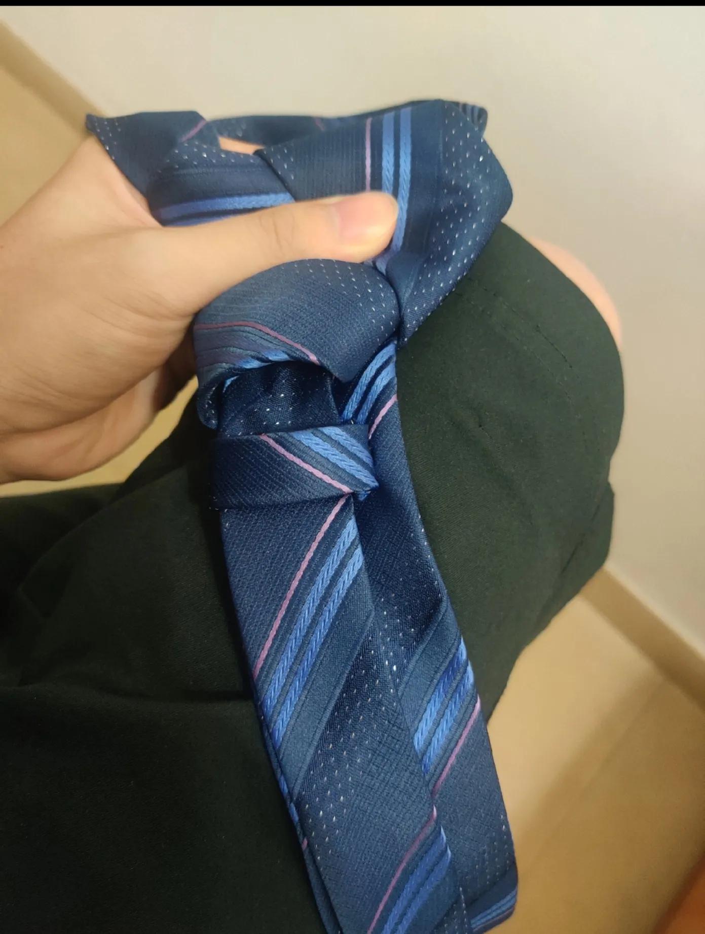 领带的系法,领带的系法慢动作视频
