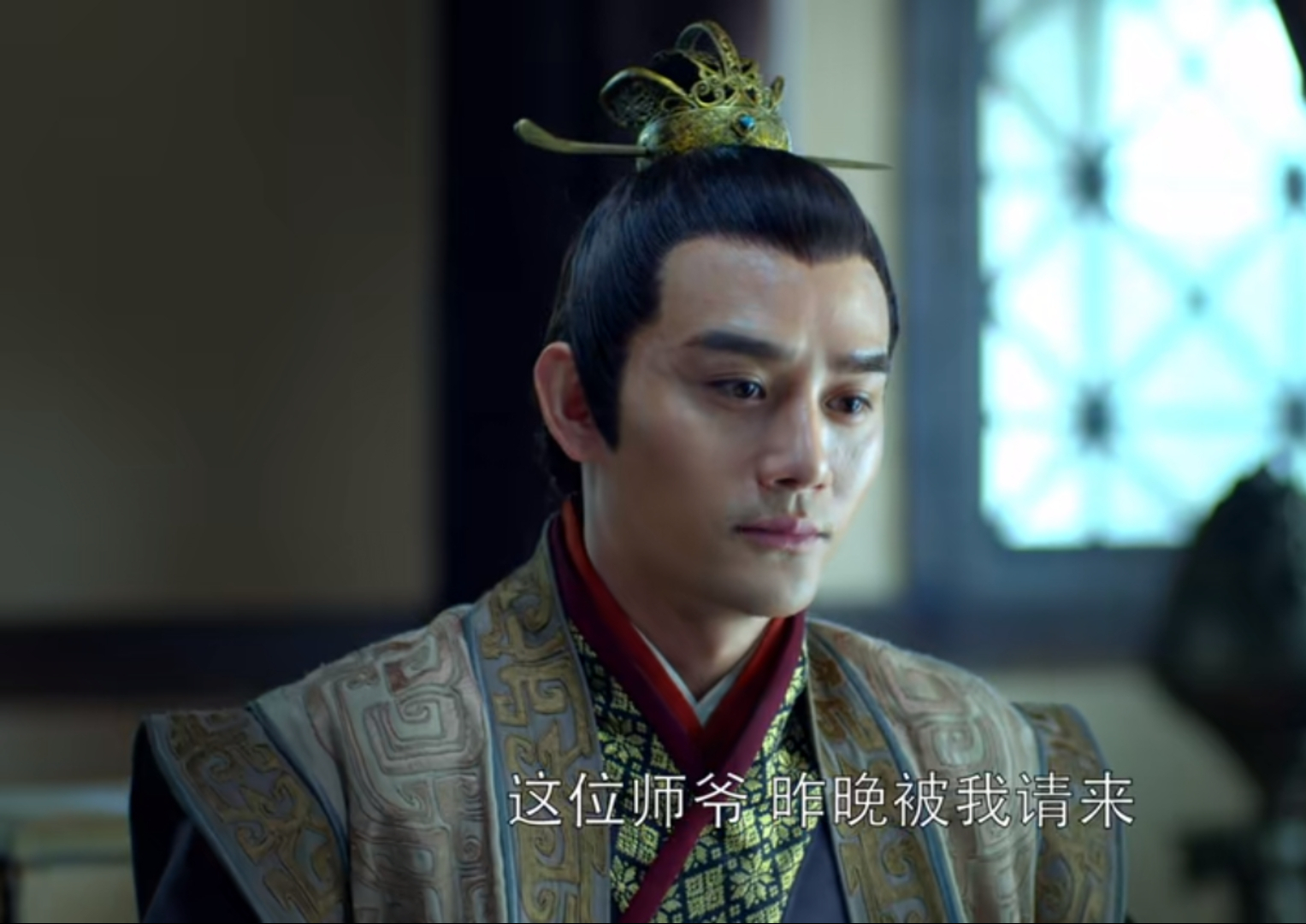 琅琊榜：靖王真像梅长苏所说“愚蠢没脑子”？我们都被这话给骗了