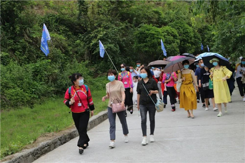 网上团购旅游,网上团购旅游票哪个网站更便宜