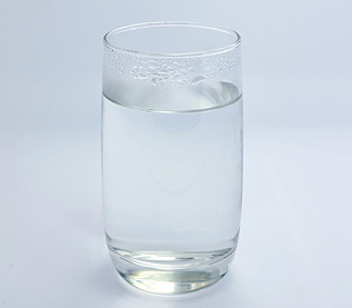 品牌礦泉水檢測出可能致癌物，白開水、桶裝水、礦泉水，喝哪個？