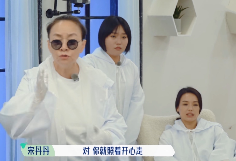 李雪琴可不是“软柿子”！写给舒淇的3句话，才是最好的“反击”