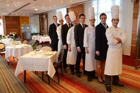 想去法国留学怎么申请学校?国际专业烘焙学校介绍连载2-费航迪