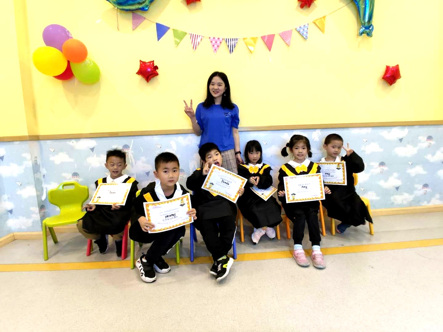 安妮花成都航空港校区被授予剑桥CICE英语双流区考点