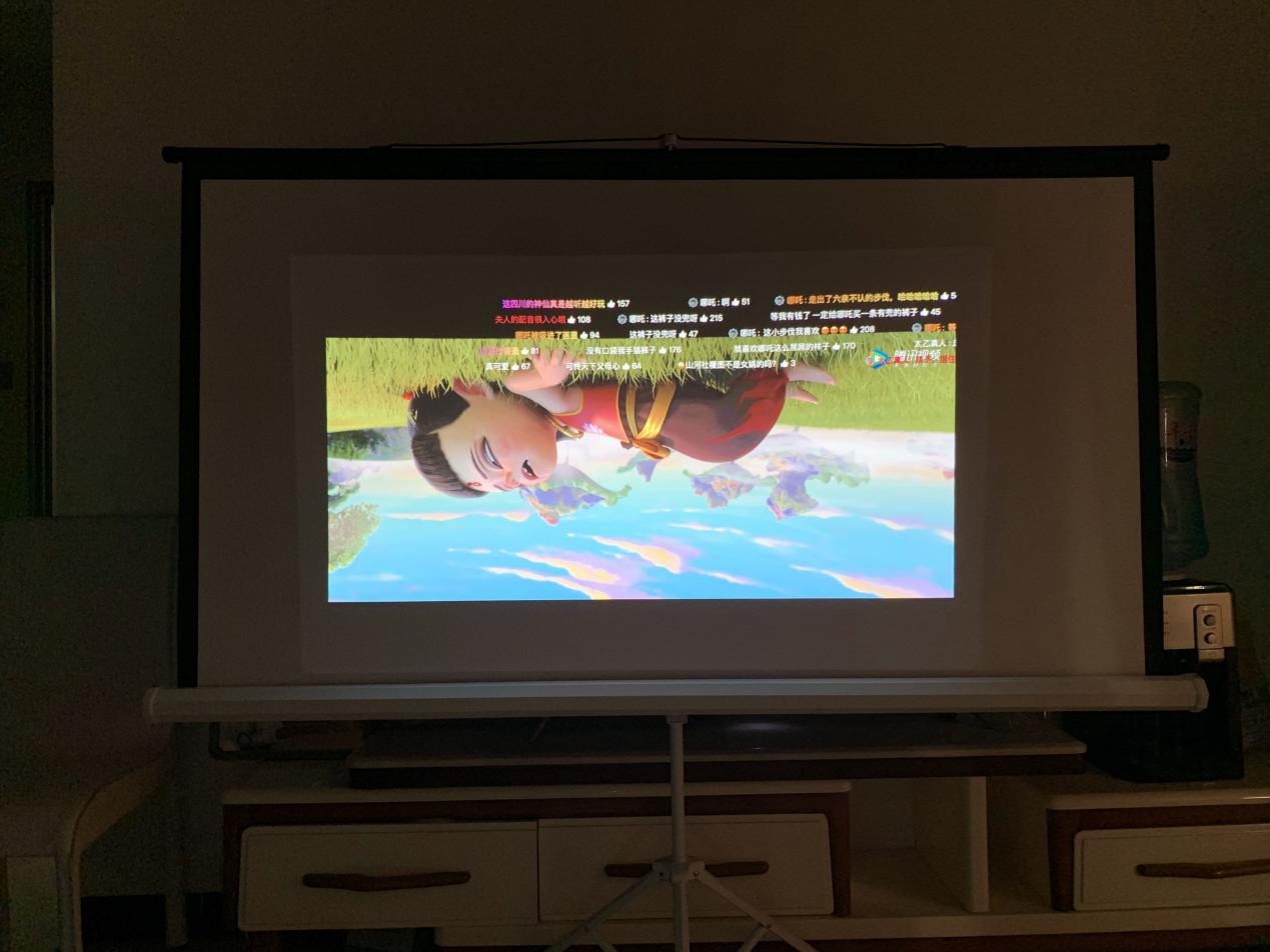 家里适合装投影机吗？你应该问该装哪款投影机