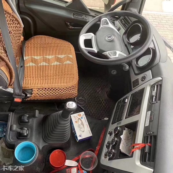 4个月时间跑了6万公里,这台二手东风天龙kl牵引车卖33万值吗?