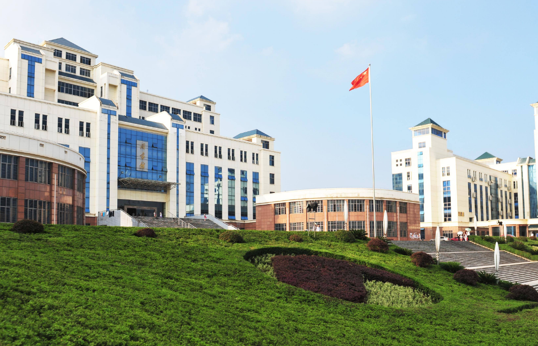 湖南唯一的科技大学，听着像985，却是1所师范和1所工学院