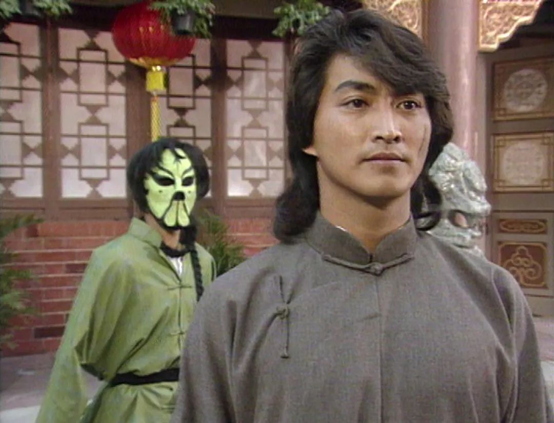 电视剧《中华英雄》播出31年，女主角嫁亿万富豪，其他人今何在