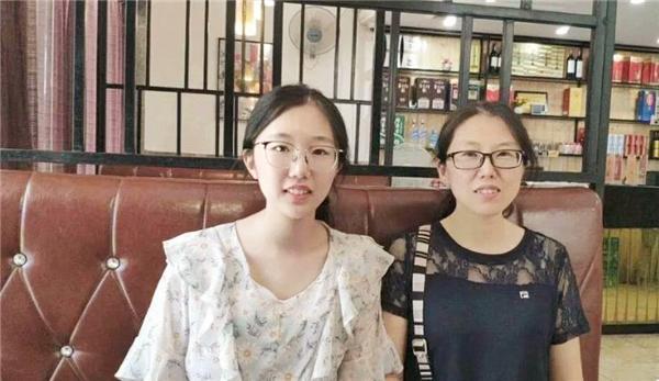 美女学霸邵奕佳高考719分，清华抛出“橄榄枝”，她却拒绝了