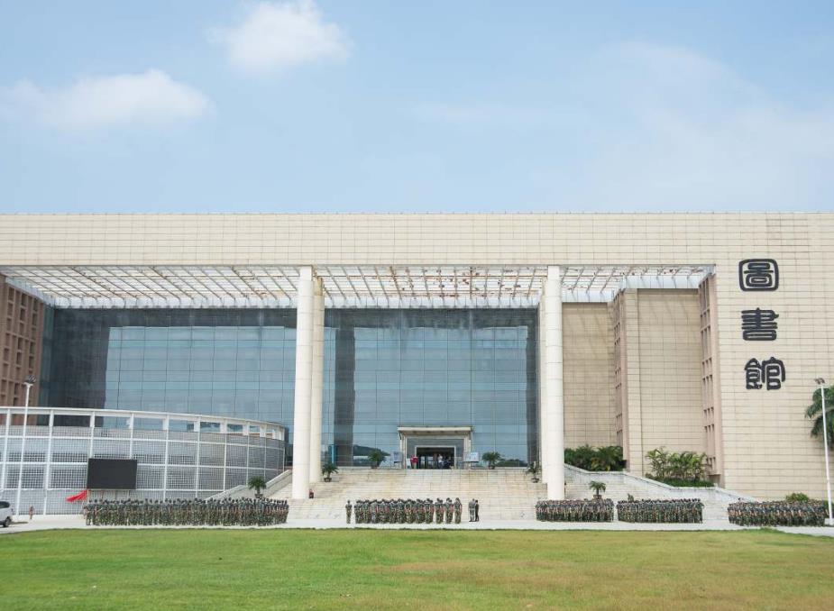 广东这所财经类大学，不是985、211，录取分数都是重点线