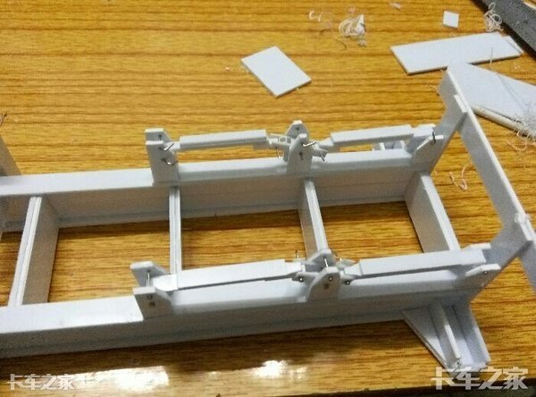 自己动手制作挂车模型，这就是我爱卡车的方式