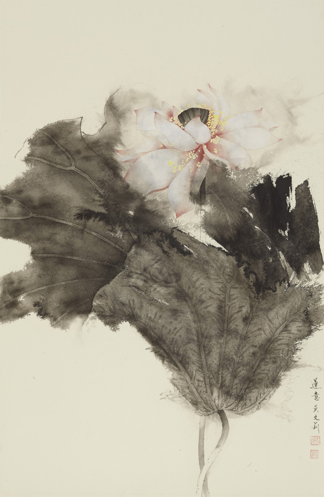 初见吴文莉的水墨莲花,便情不自禁为之眼前一亮.