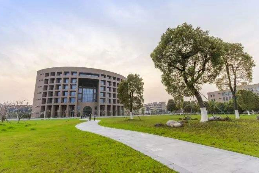 浙江“黑马”院校，2020位列高校260名，被称“第一学府”