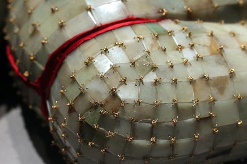 中国七大绝世宝藏之金缕玉衣谜团