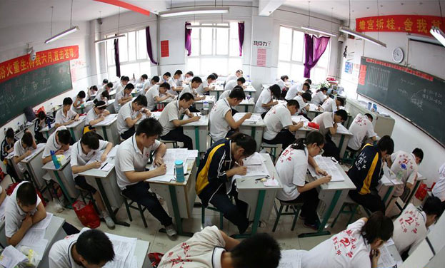 2021年高考“更难”已成定局，新高考地区，3类学生获益最大