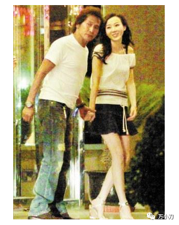 “萧大美人”的情事