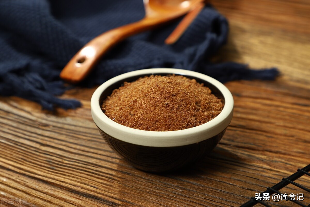 如何区分赤砂糖和红糖记住八点千万别选错啦!