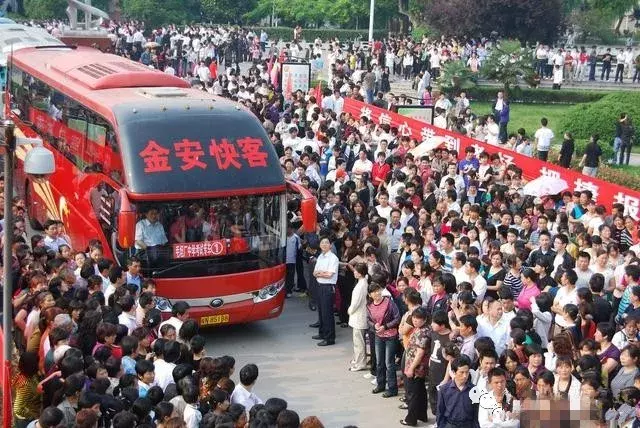 2019毛坦厂中学高考放榜，改变命运的梦想，都有挡不住的光芒