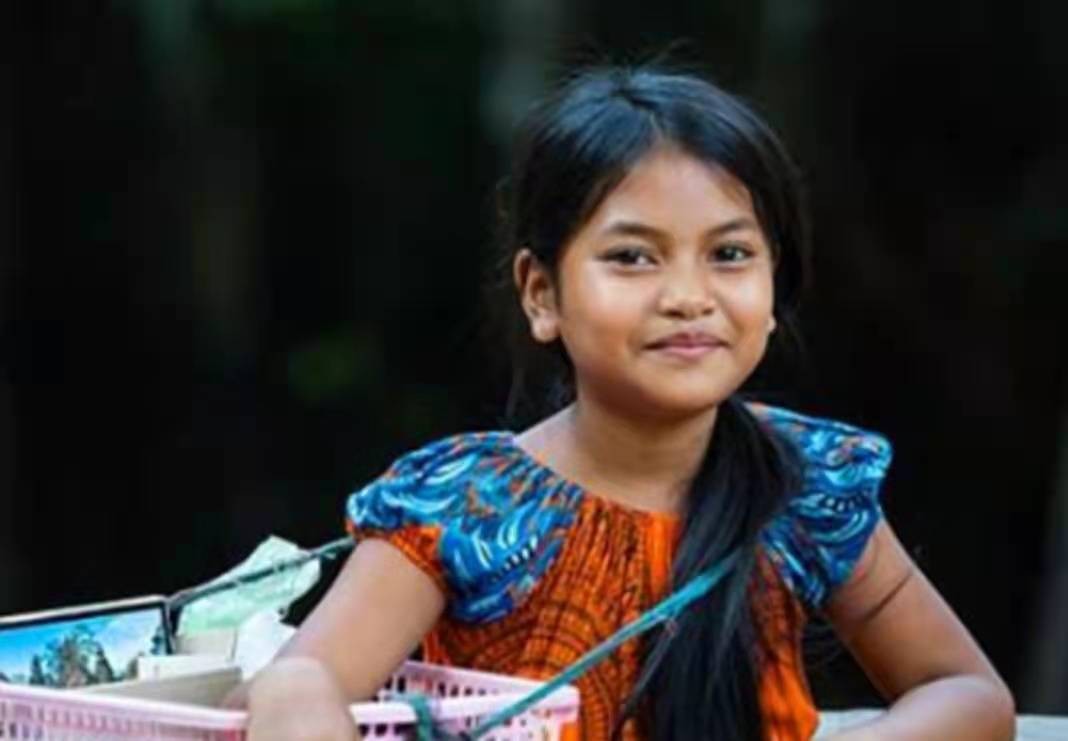 柬埔寨吴哥窟的悲歌：辍学的女童，接客的雏妓