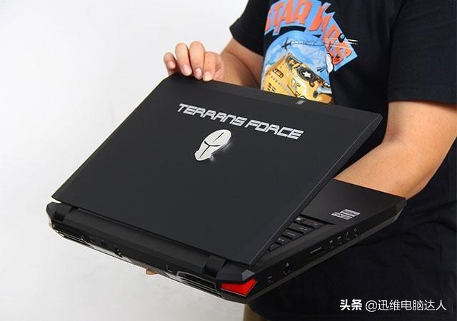 未来人类X911自行改显卡搞报废，几千块换I7-6700K CPU，赔大了